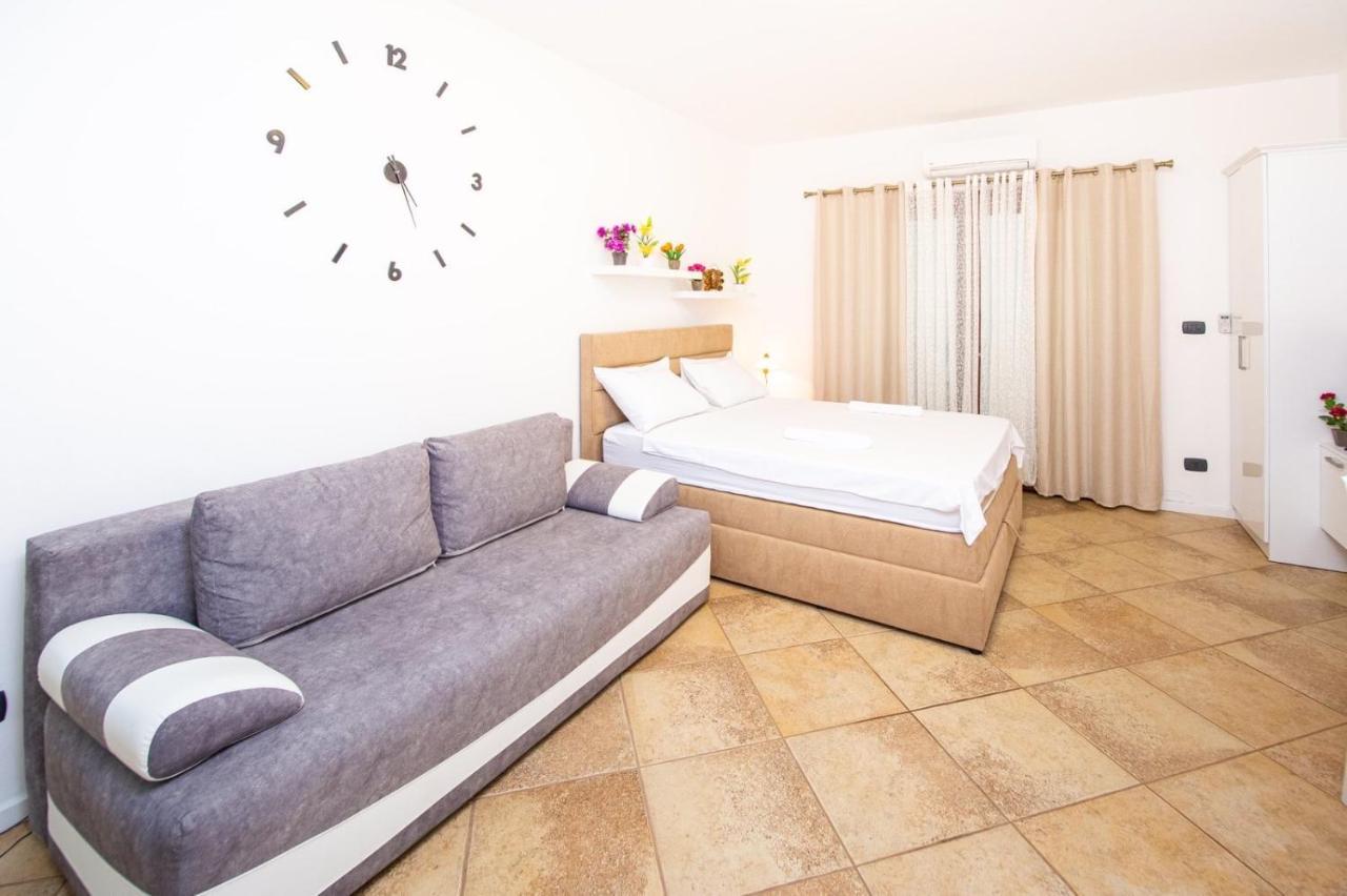 Apartment Studio Premier Rafajlovići Extérieur photo