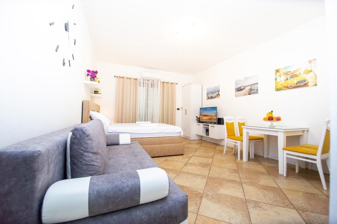 Apartment Studio Premier Rafajlovići Extérieur photo